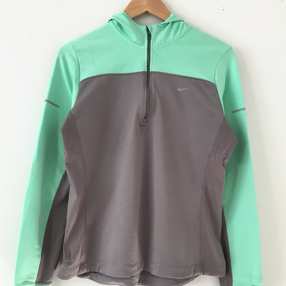 Nike Tops - Nike Running Dri-Fit Hoodie 1/4 zip L
